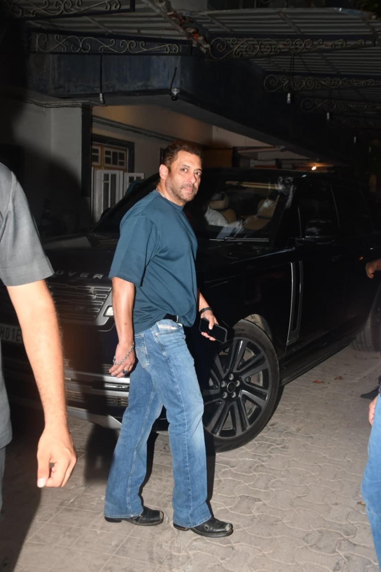 Salman Khan was seen stepping out for work as he was papped at a dubbing studio in Bandra.